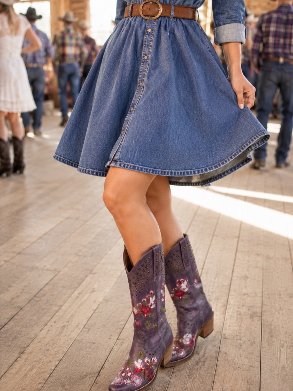 Dingo Lavender Floral Embroidered Leather Cowboy Boots Studded Western Size 6 - Picture 2 of 16